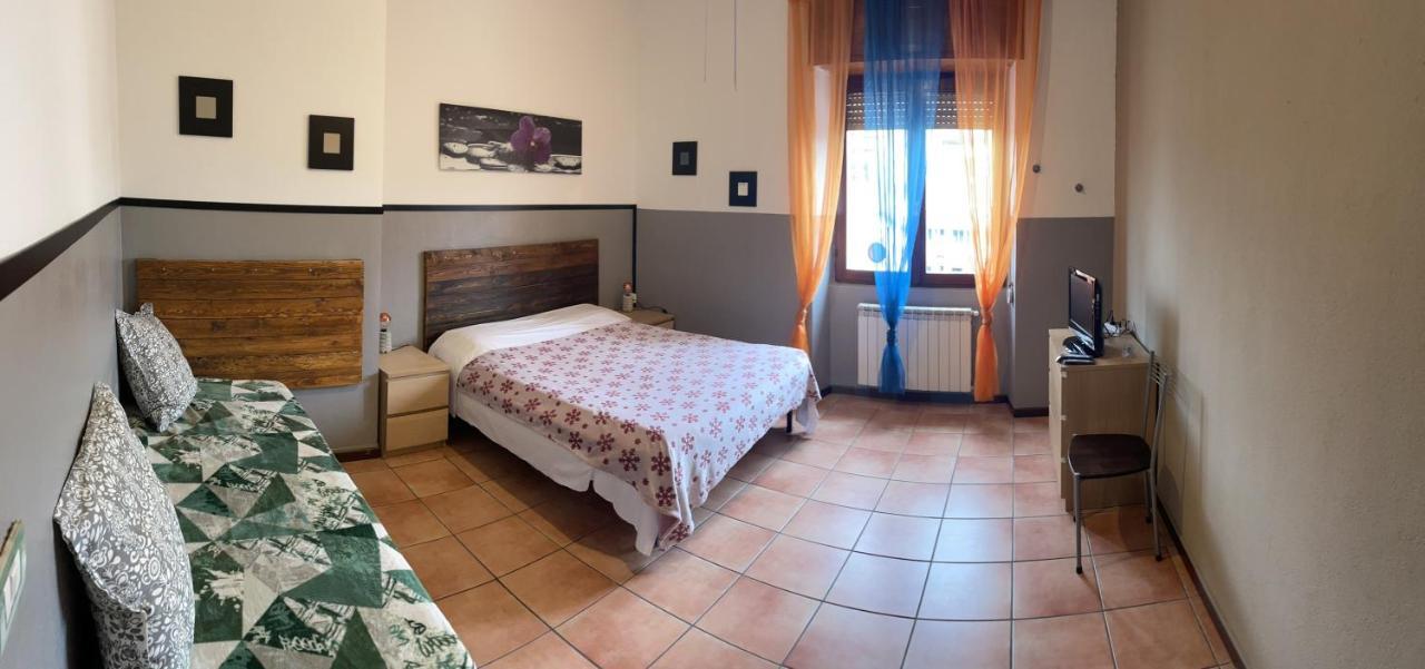 Grazioso Trilocale Centro/Stazione Lägenhet Brescia Exteriör bild